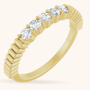 Women Ring in 14K Gold