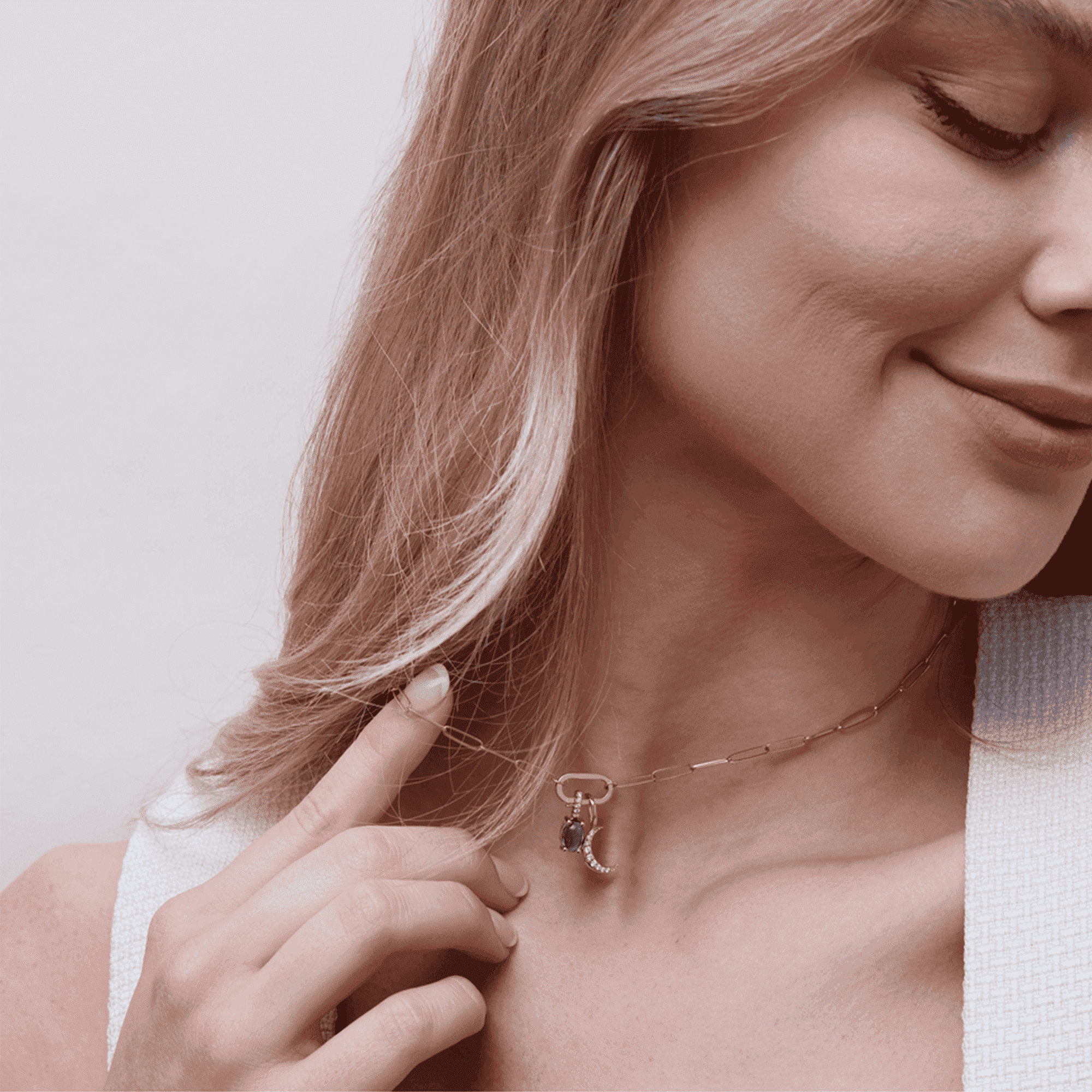 Moon Diamond Necklace