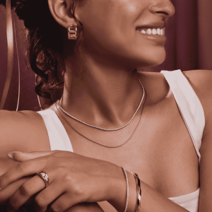 Line Necklace