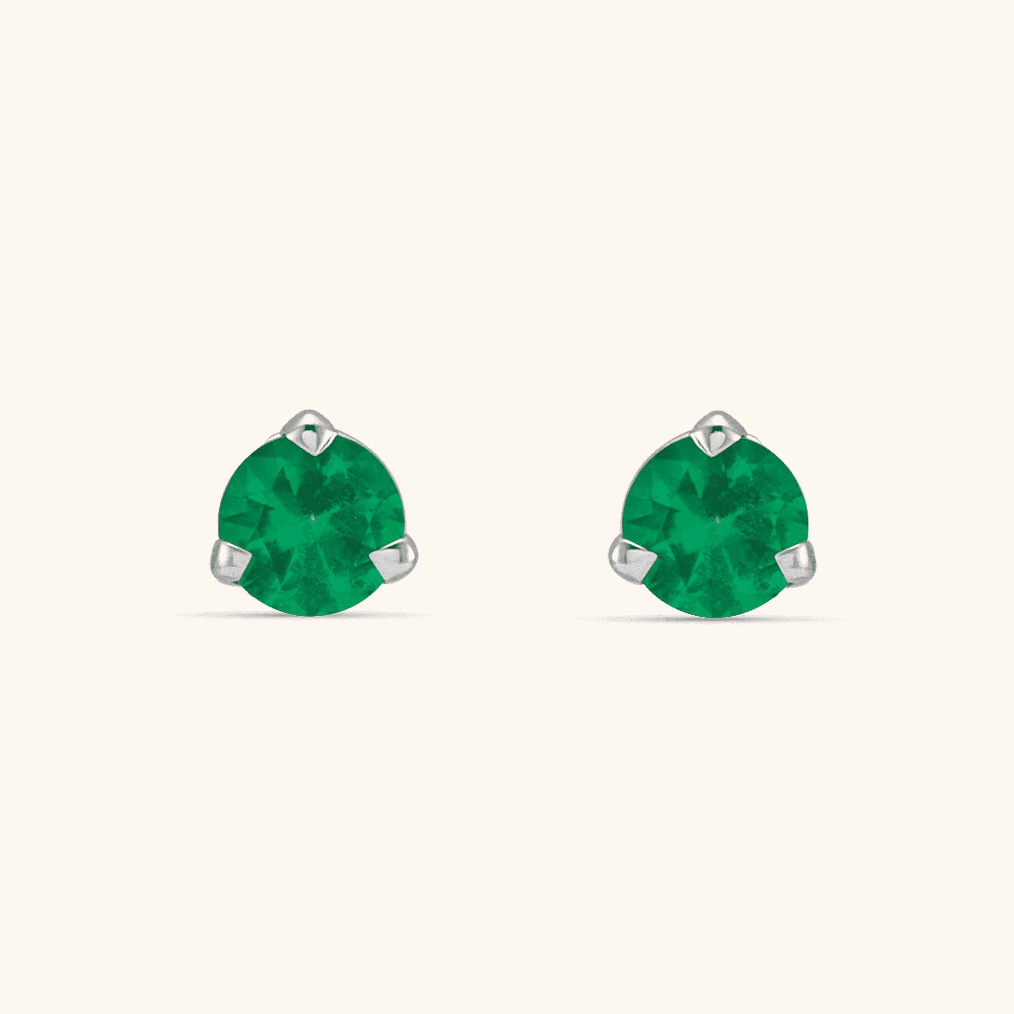 Stud Earrings green